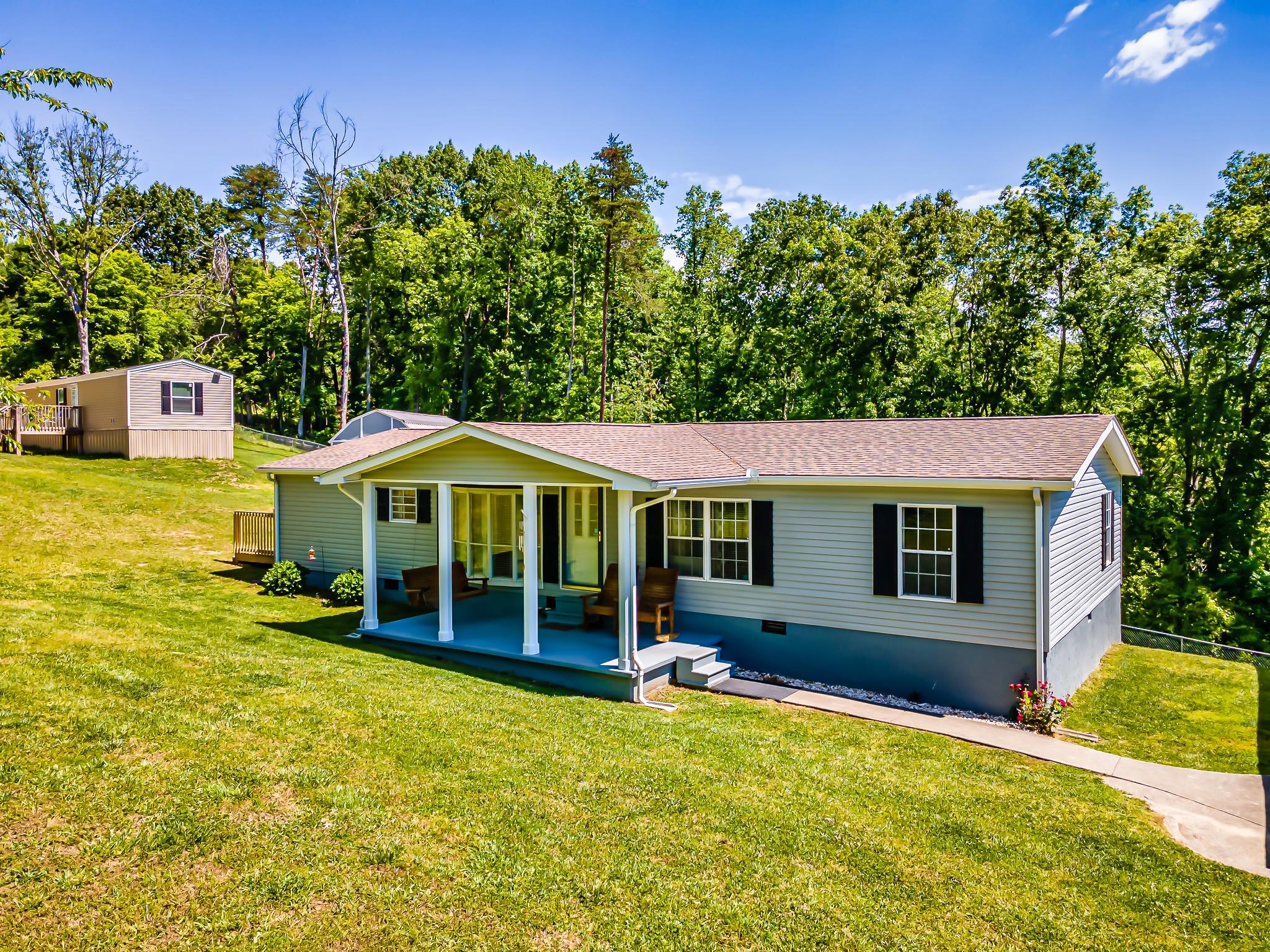 258 Clear Springs Road Harriman, TN 37748 - Photo 1 of 34 Front of Home 1