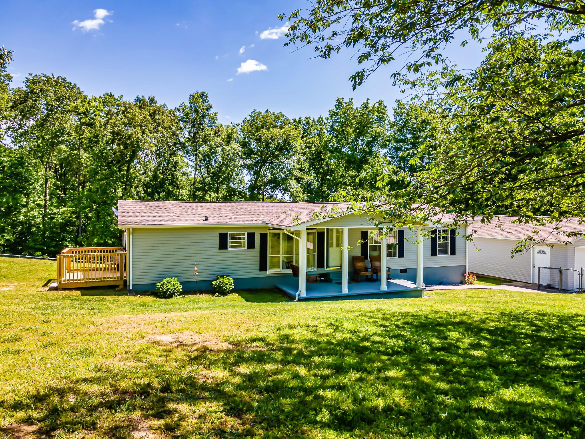 258 Clear Springs Road Harriman, TN 37748 - Photo 2 of 34 FRONT OF HOME 2
