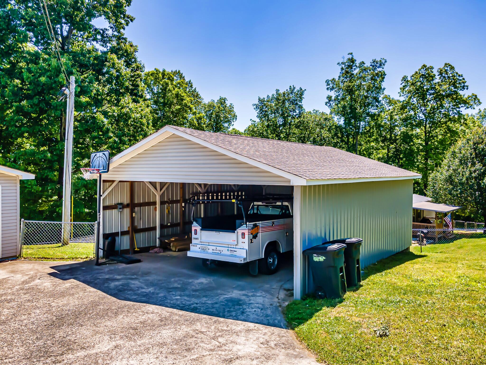 258 Clear Springs Road Harriman, TN 37748 - Photo 22 of 34 CARPORT 1