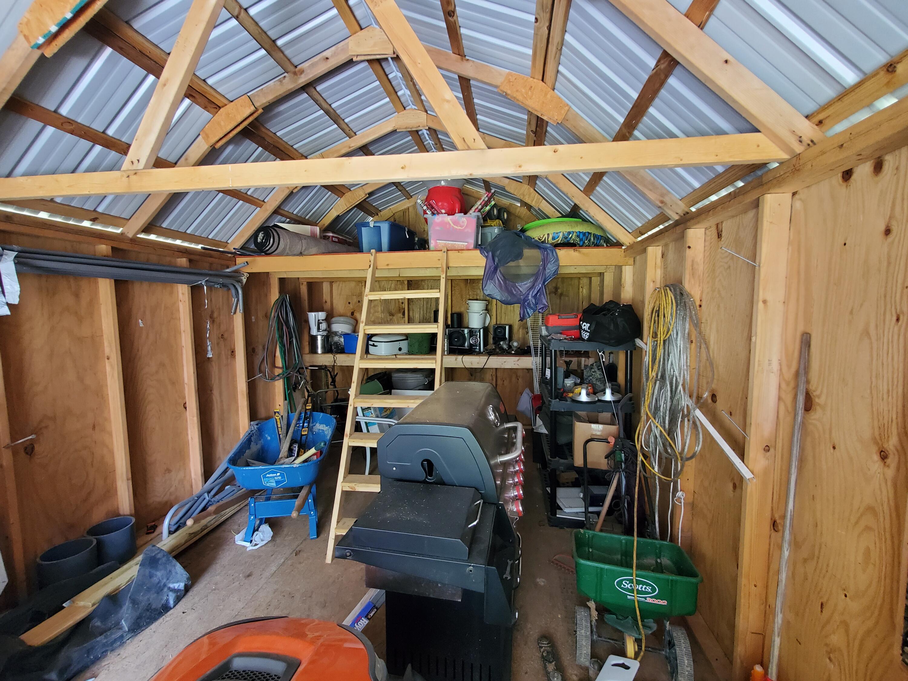 258 Clear Springs Road Harriman, TN 37748 - Photo 29 of 34 SHED 5