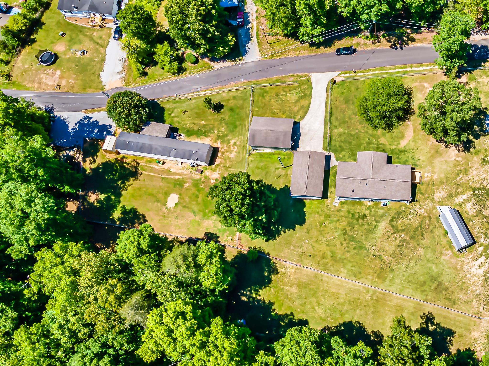 258 Clear Springs Road Harriman, TN 37748 - Photo 31 of 34 AERIAL 1