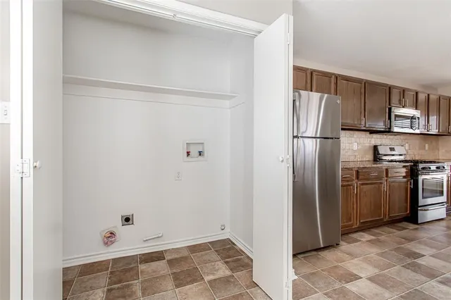 $1,850 | 10818 Sharondale Lane, Dallas, TX 75228