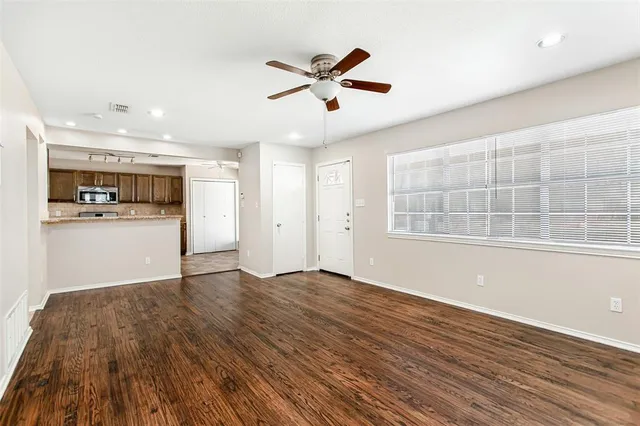 $1,850 | 10818 Sharondale Lane, Dallas, TX 75228