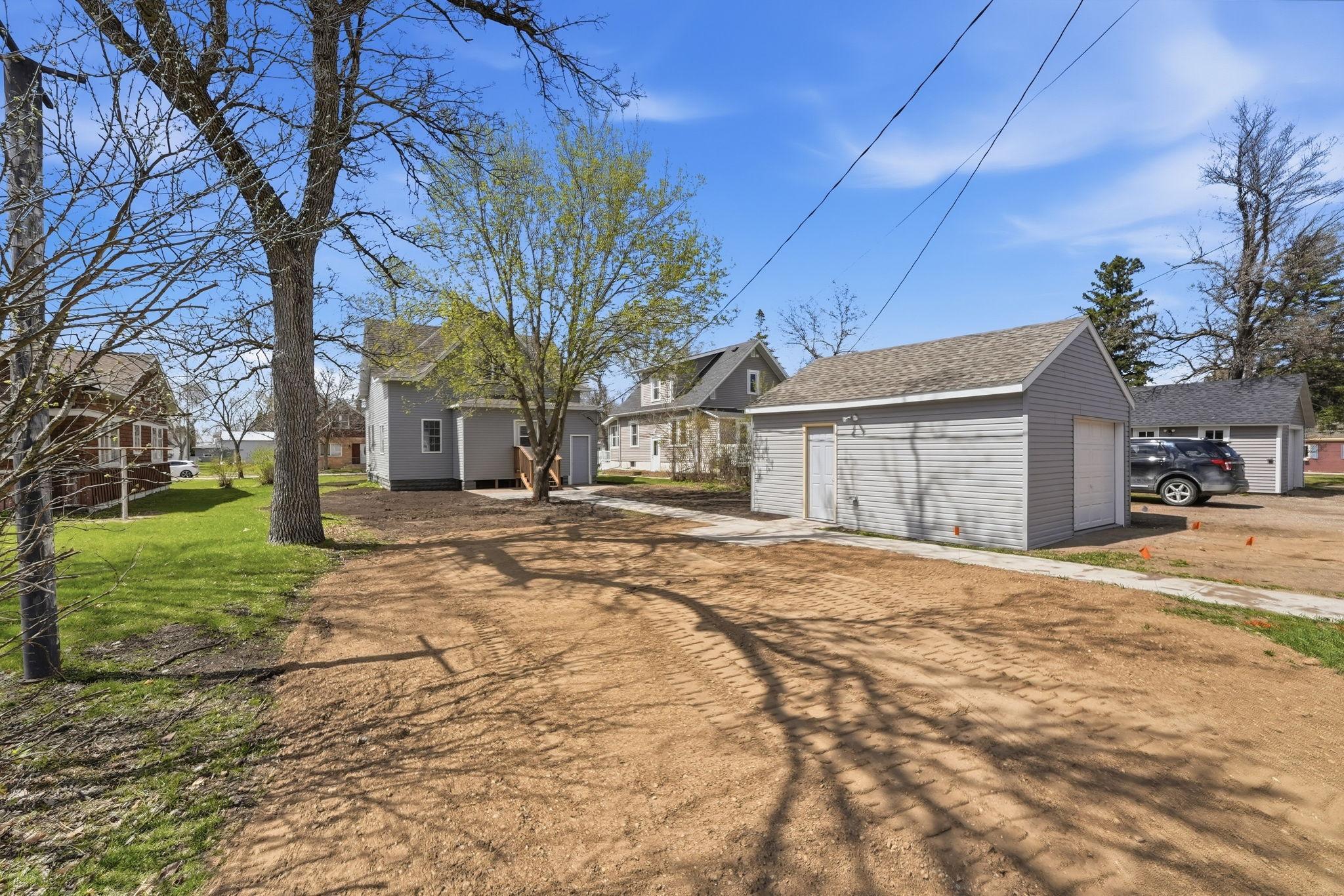 120 Prairie Avenue Brooten, MN 56316 - Photo 5 of 29