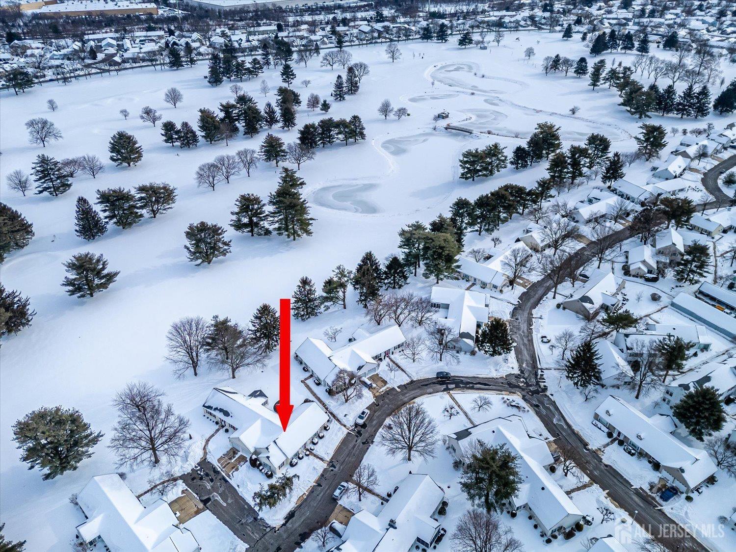 628A Windsor Way, Unit B Monroe Township, NJ 08831 - Photo 42 of 50 an aerial view of residential house with pool