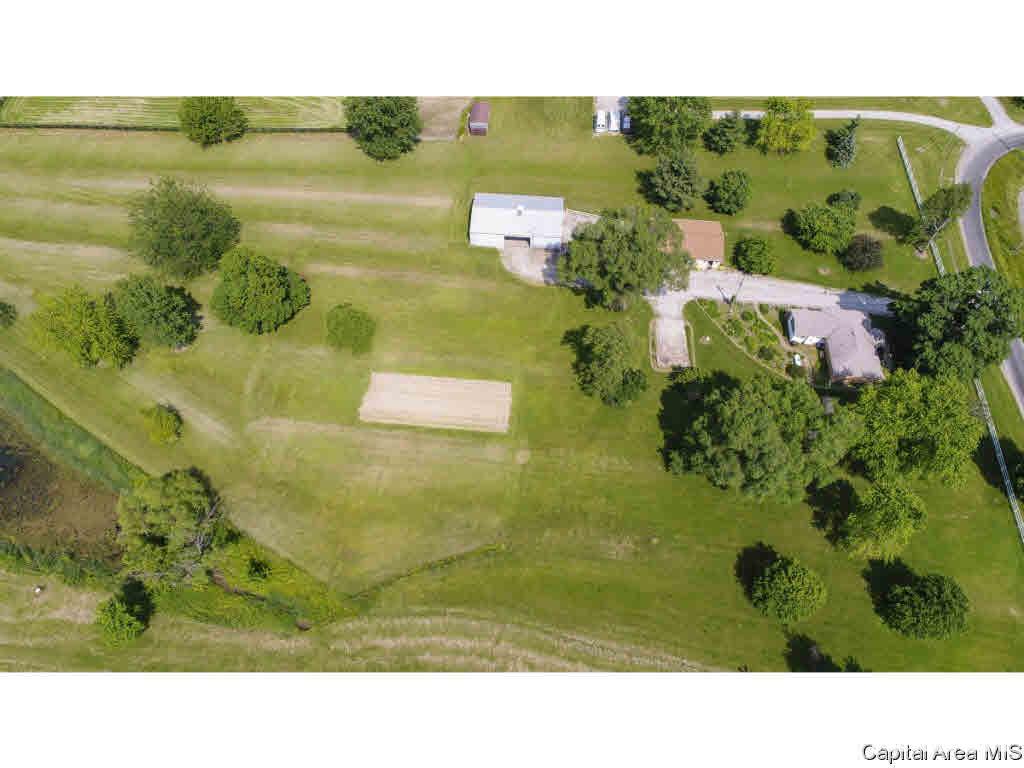 8535 Tolan Road Pleasant Plains, IL 62677 - Photo 33 of 36 Gallery Image 33
