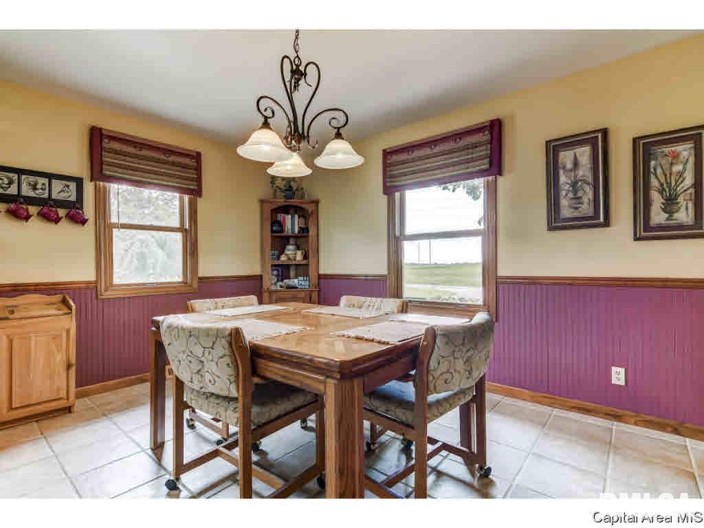 8535 Tolan Road Pleasant Plains, IL 62677 - Photo 7 of 36 Gallery Image 7