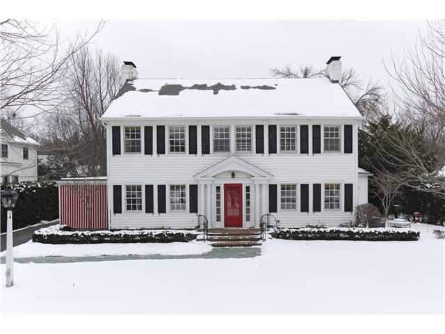 125 Wellington Road Indianapolis, IN 46260 - Photo 1 of 18 Gallery Image 1