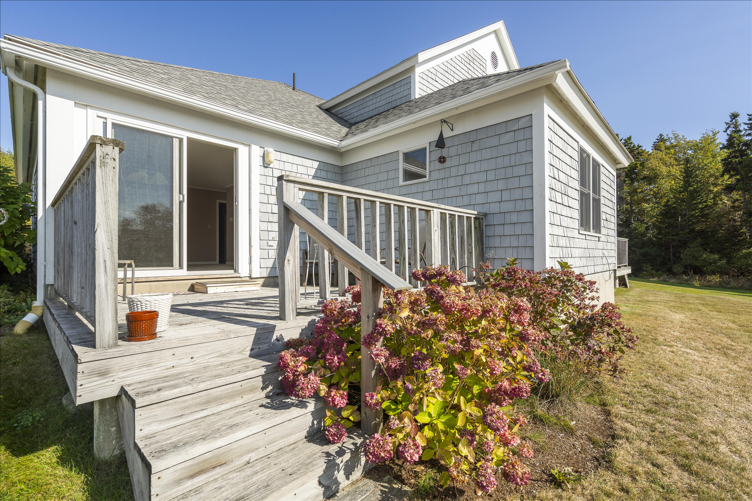 58 Ocean Ridge Drive, Unit D East Boothbay, ME 04544 - Photo 13 of 42 30-58 Ocean Ridge Dr, East Boothbay, ME-
