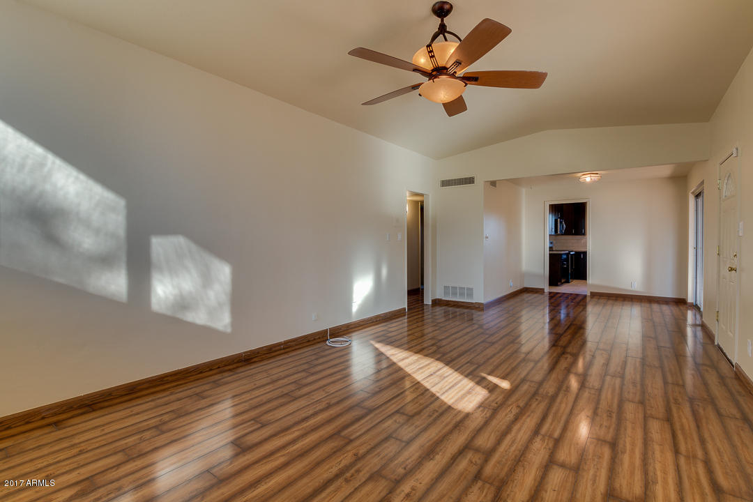 4144 East Almeria Road Phoenix, AZ 85008 - Photo 12 of 45 12-Almeria