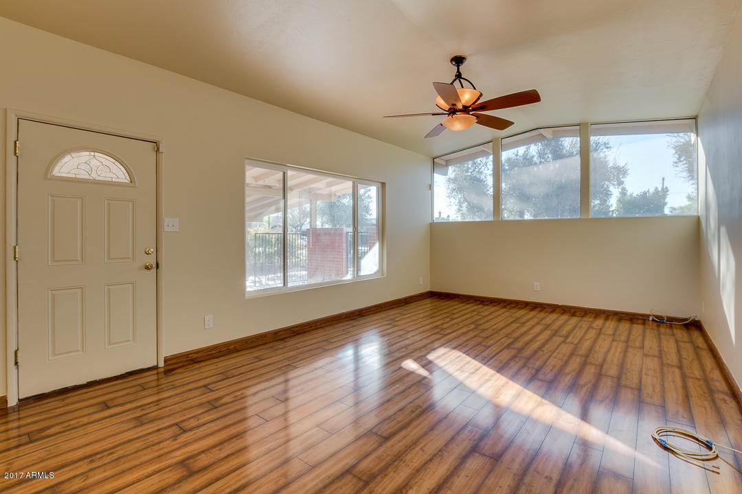 4144 East Almeria Road Phoenix, AZ 85008 - Photo 7 of 45 07-Almeria