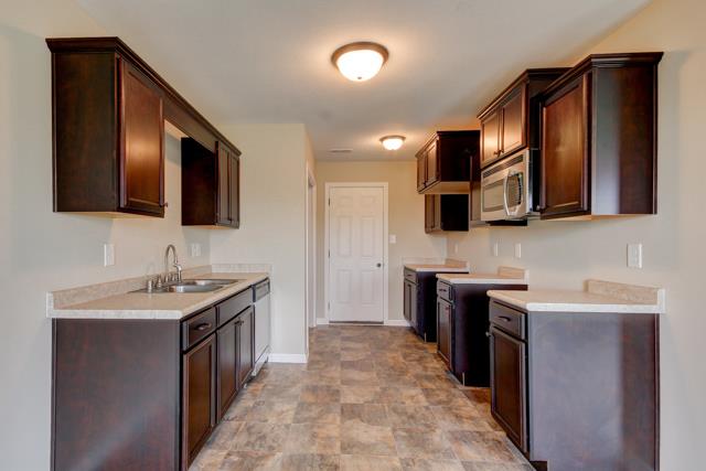 122 Kentucky Ridge Oak Grove, KY 42262 - Photo 4 of 15 Gallery Image 4