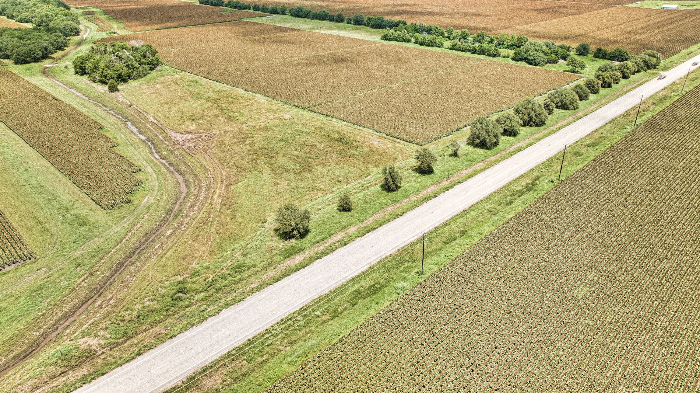 1462 Rd Damon Tx 77430 Road Damon, TX 77430 - Photo 3 of 22 a view of swimming pool from a balcony