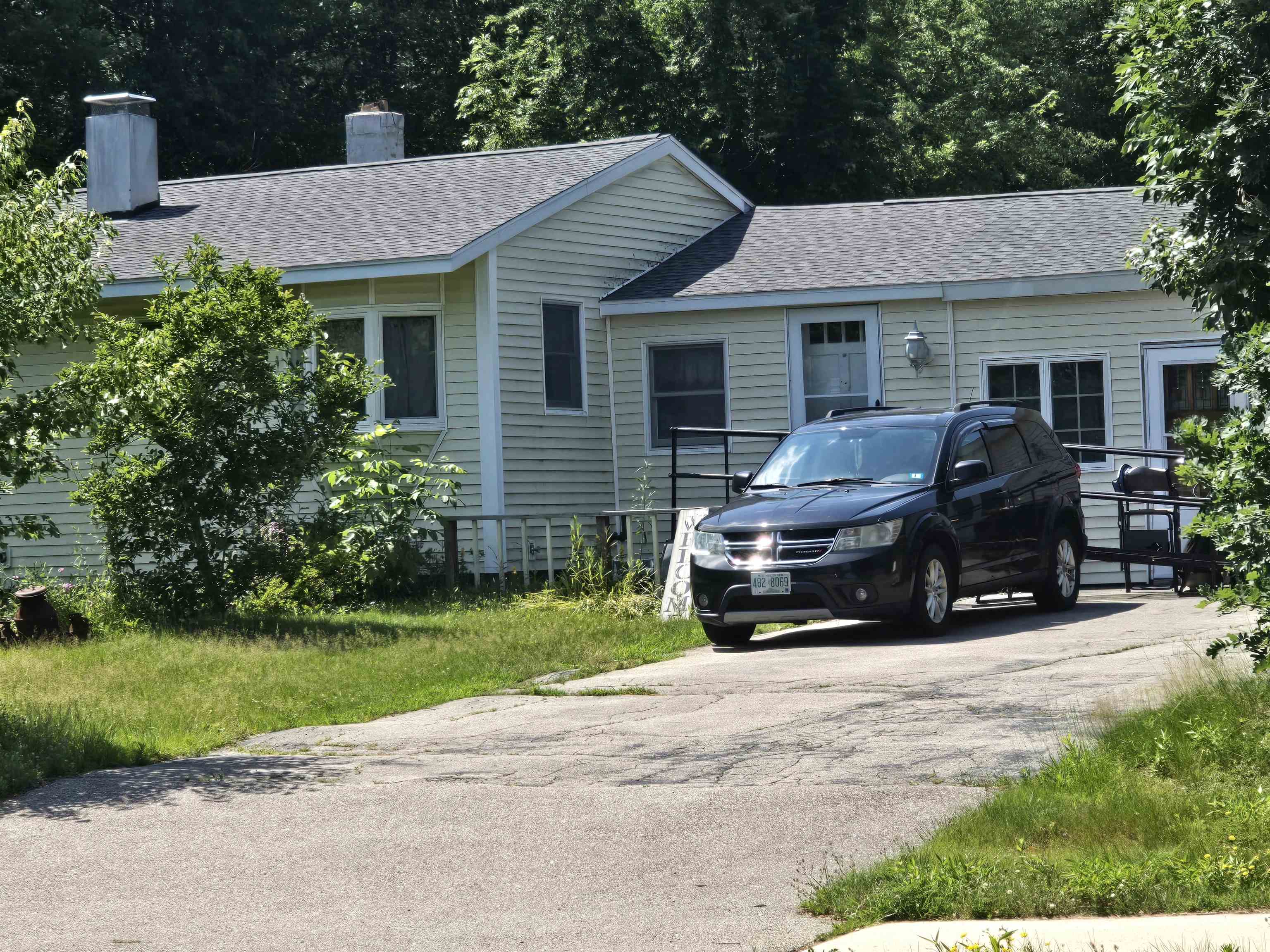 784 Portland Street Rochester, NH 03868 - Photo 1 of 1