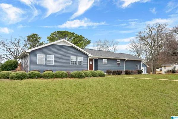 $294,900 | 611 Dennis Street, Clanton, AL 35045