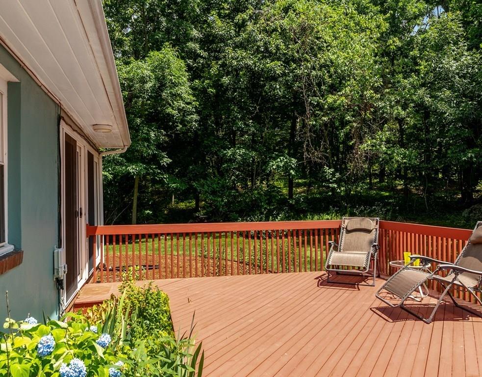 22 Lawrence Lane Lexington, MA 02421 - Photo 32 of 40