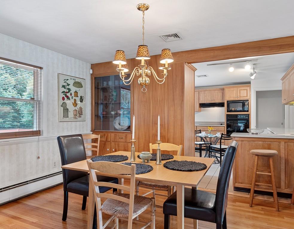 22 Lawrence Lane Lexington, MA 02421 - Photo 8 of 40