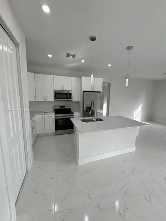 $2,300 | 4624 Connie Avenue North, Lehigh Acres, FL 33971