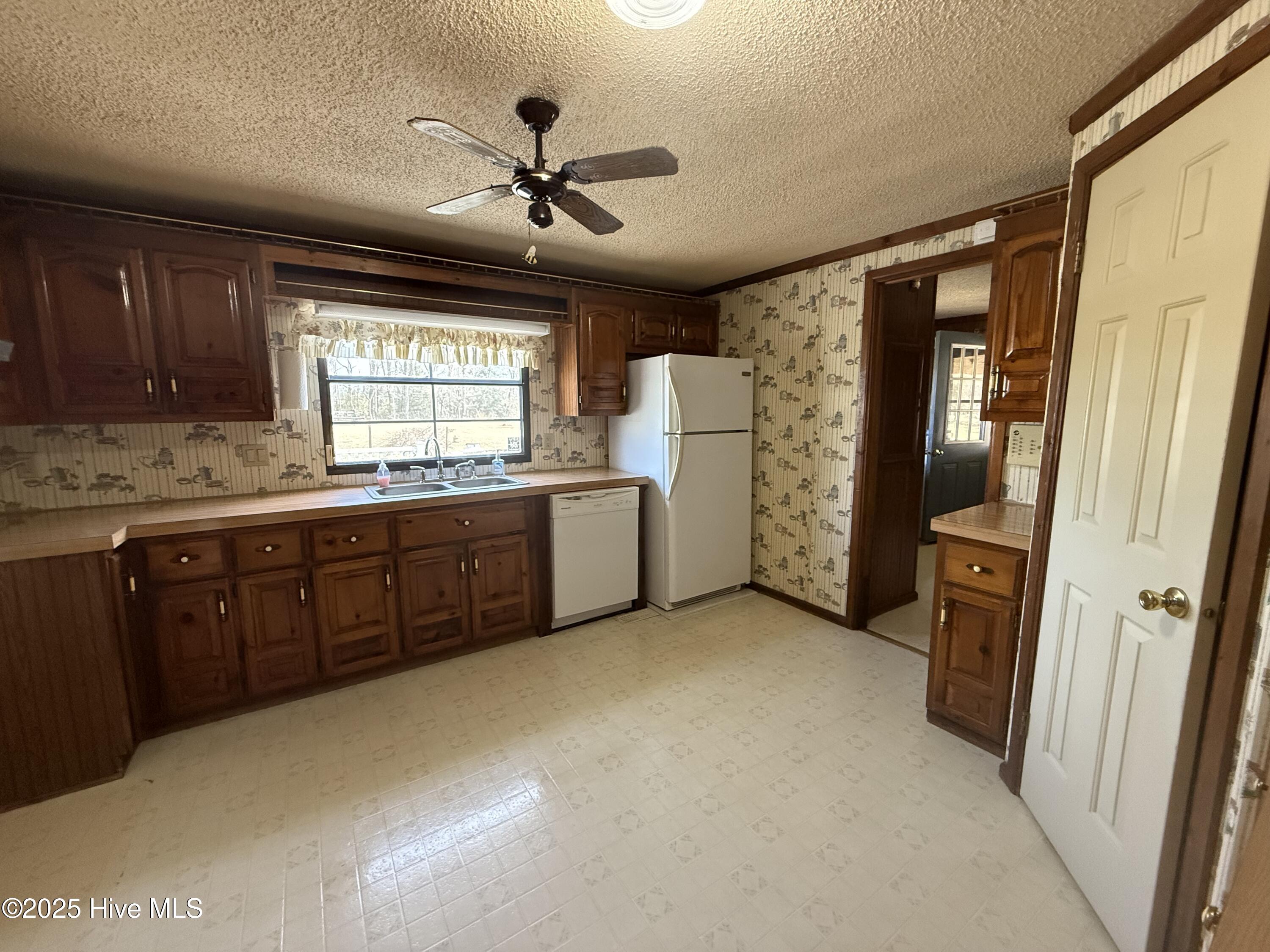 354 Burnt Mill Road Edenton, NC 27932 - Photo 27 of 106 2025-03-19 15.21.20