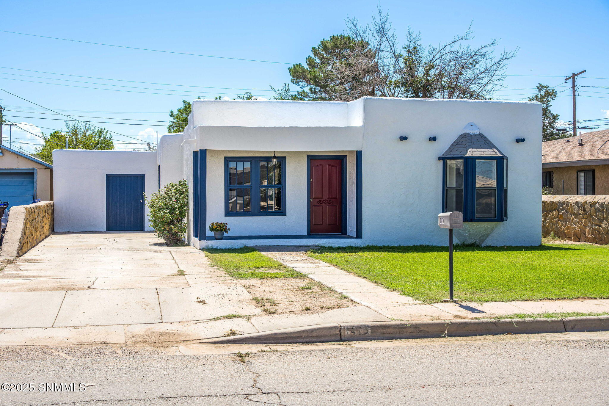1479 Parker Road Las Cruces, NM 88005 - Photo 1 of 1 1-web-or-mls-Snappin Homes (Parker1479)-
