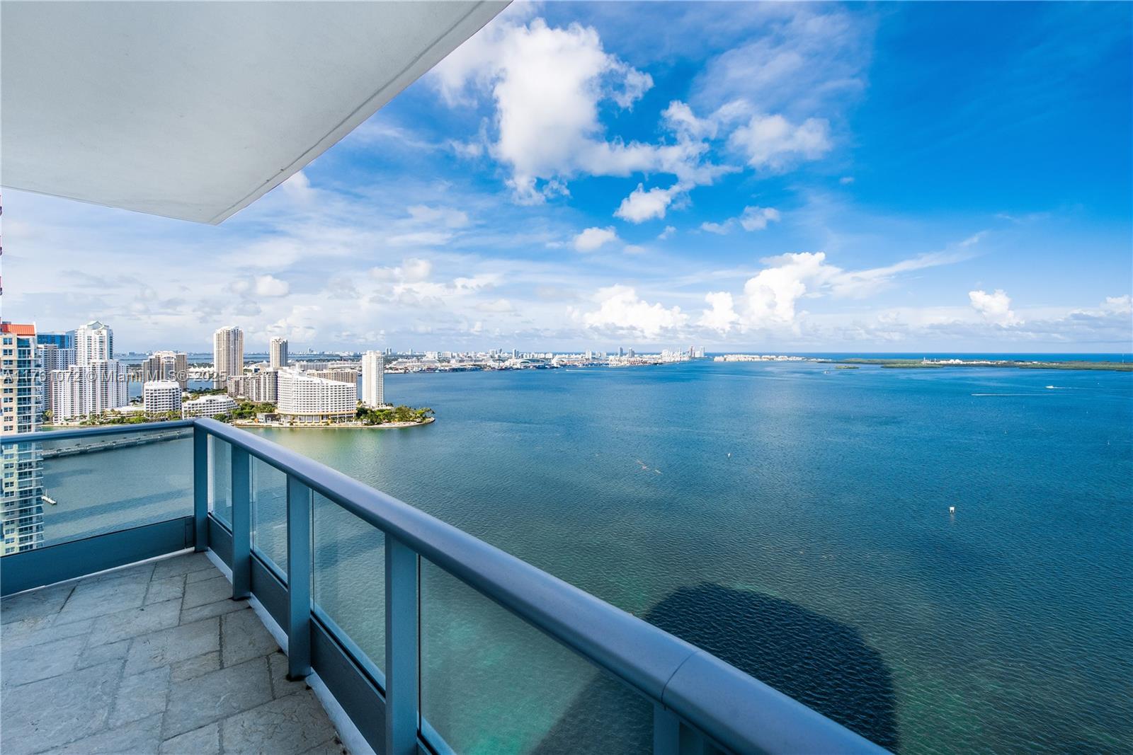 1331 Brickell Bay Drive, Unit 3311 Miami, FL 33131 - Photo 31 of 43 a view of kitchen and mountain