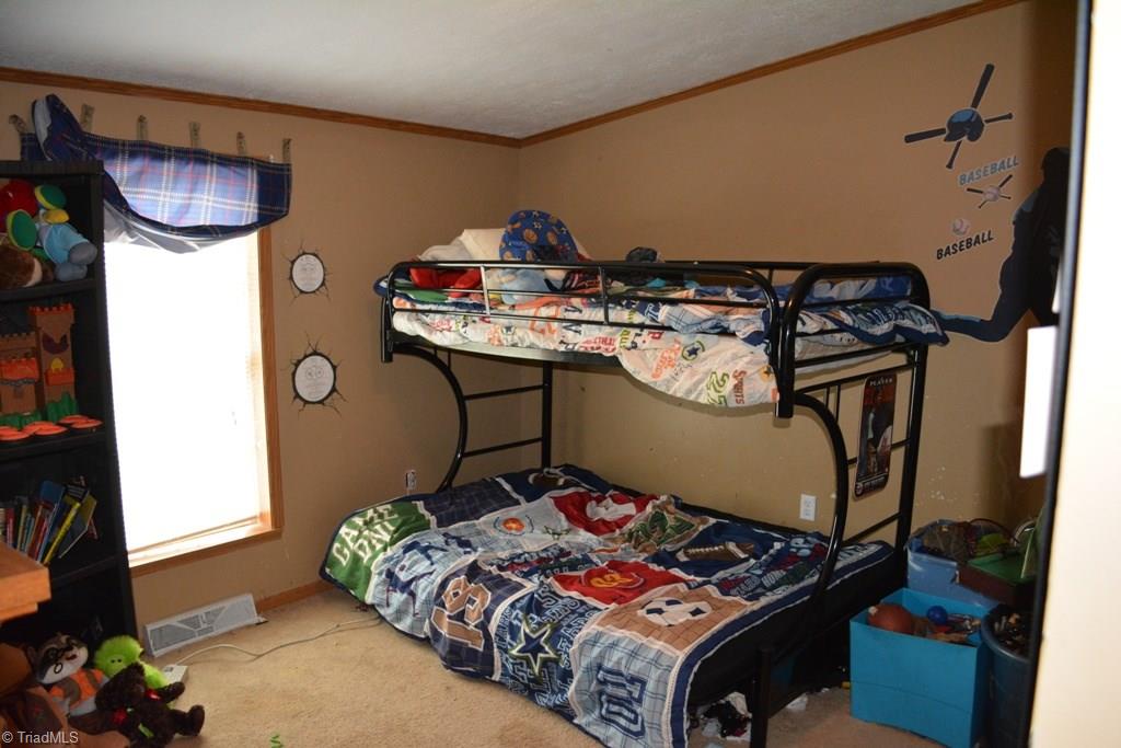 1370 Murray Road Elkin, NC 28621 - Photo 13 of 26 Gallery Image 13