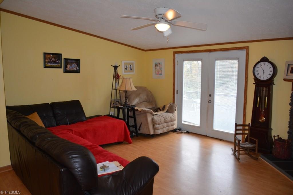 1370 Murray Road Elkin, NC 28621 - Photo 3 of 26 Gallery Image 3