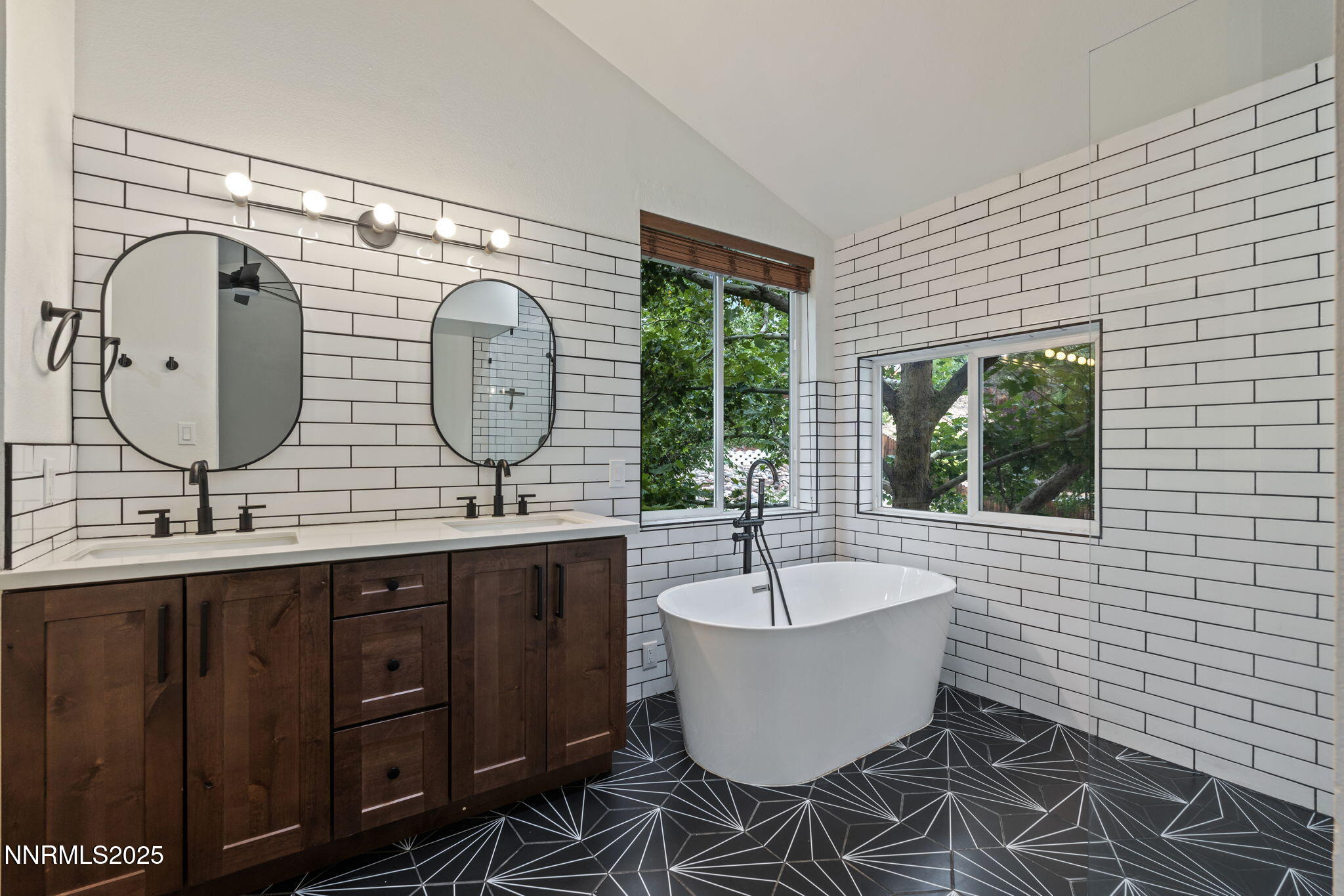 1705 Sierra Highlands Drive Reno, NV 89523 - Photo 31 of 44 Sierra Highlands 32