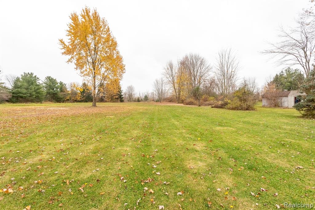 4117 West Ray Road Grand Blanc, MI 48439 - Photo 35 of 42