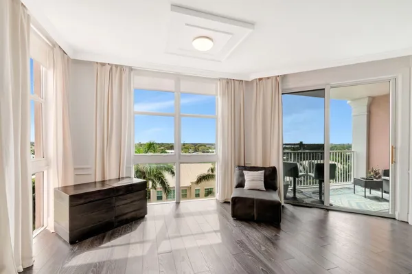$2,695 | 804 East Windward Way, Unit 615, Lantana, FL 33462