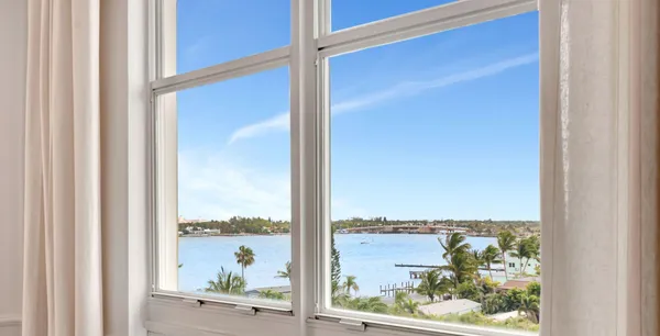 $2,695 | 804 East Windward Way, Unit 615, Lantana, FL 33462