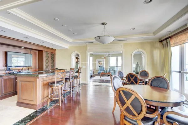 $2,695 | 804 East Windward Way, Unit 615, Lantana, FL 33462