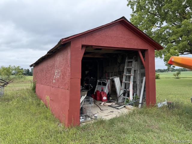 734 West Burnside Road Fostoria, MI 48435 - Photo 21 of 27 out building.jpg