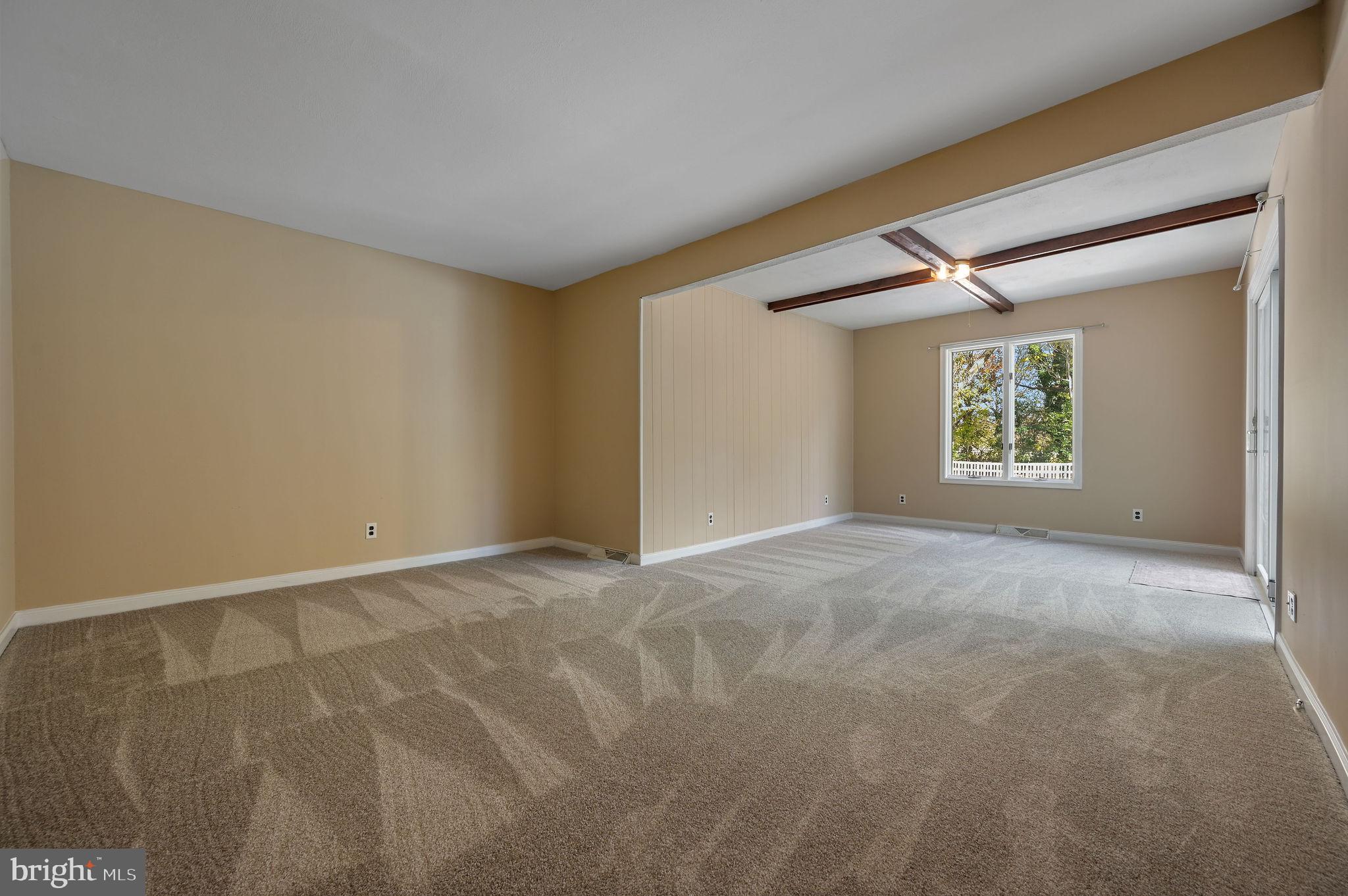 210 Cambridge Road Camden Wyoming, DE 19934 - Photo 14 of 35 a view of a big room with windows and closet