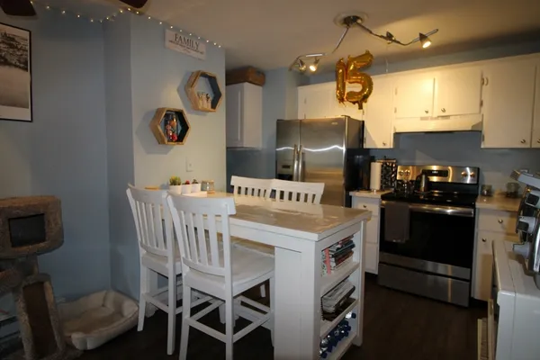 $2,050 | 16 C Mayberry Drive, Unit 12, Westborough, MA 01581