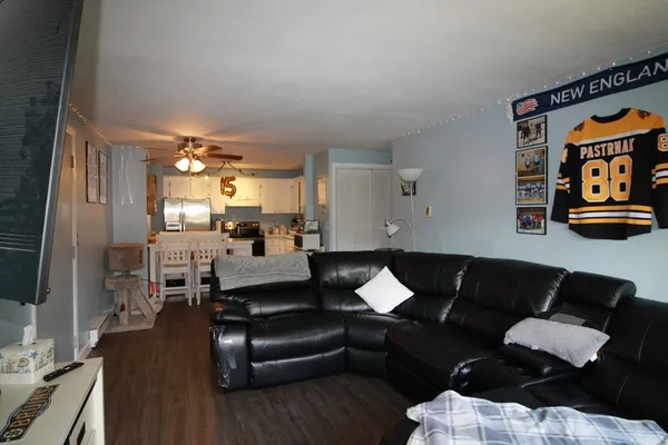 $2,050 | 16 C Mayberry Drive, Unit 12, Westborough, MA 01581
