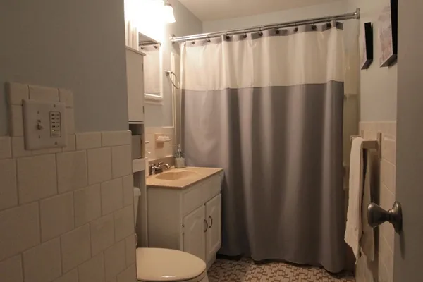 $2,050 | 16 C Mayberry Drive, Unit 12, Westborough, MA 01581
