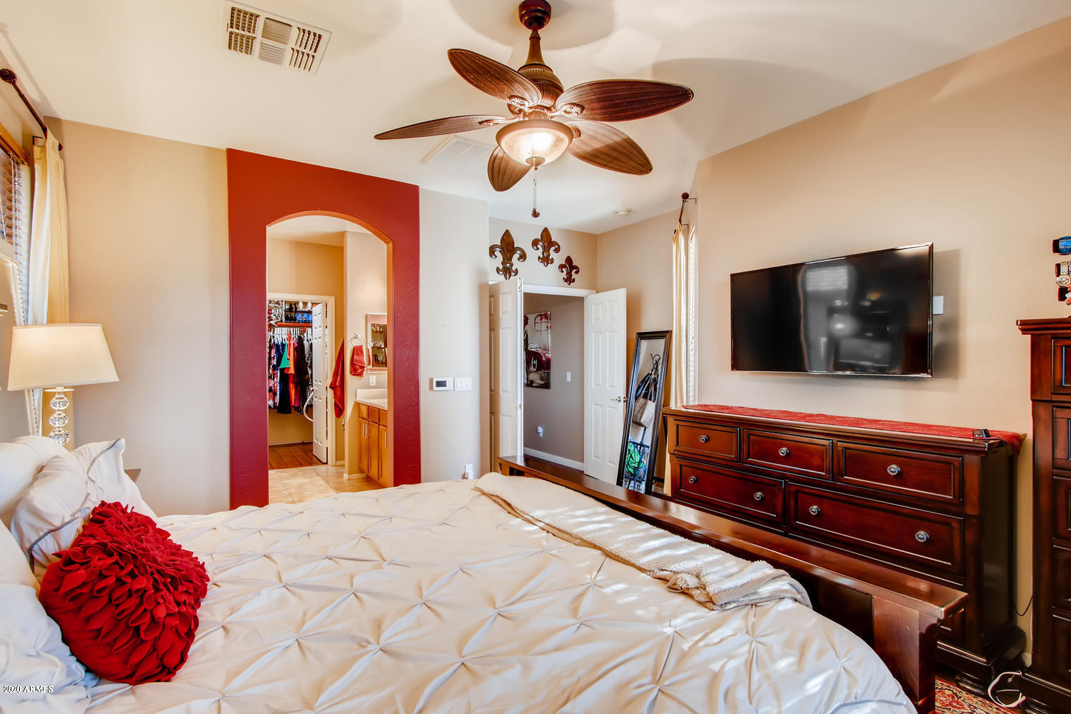 2327 West Beverly Rd. Phoenix, AZ 85041 - Photo 18 of 28 2327 W BEVERLY RD Phoenix AZ-large-018-0
