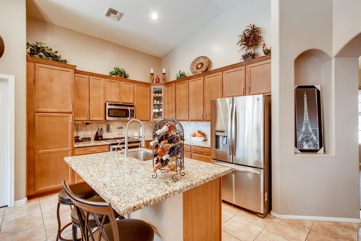 2327 West Beverly Rd. Phoenix, AZ 85041 - Photo 10 of 28 2327 W BEVERLY RD Phoenix AZ-large-010-0