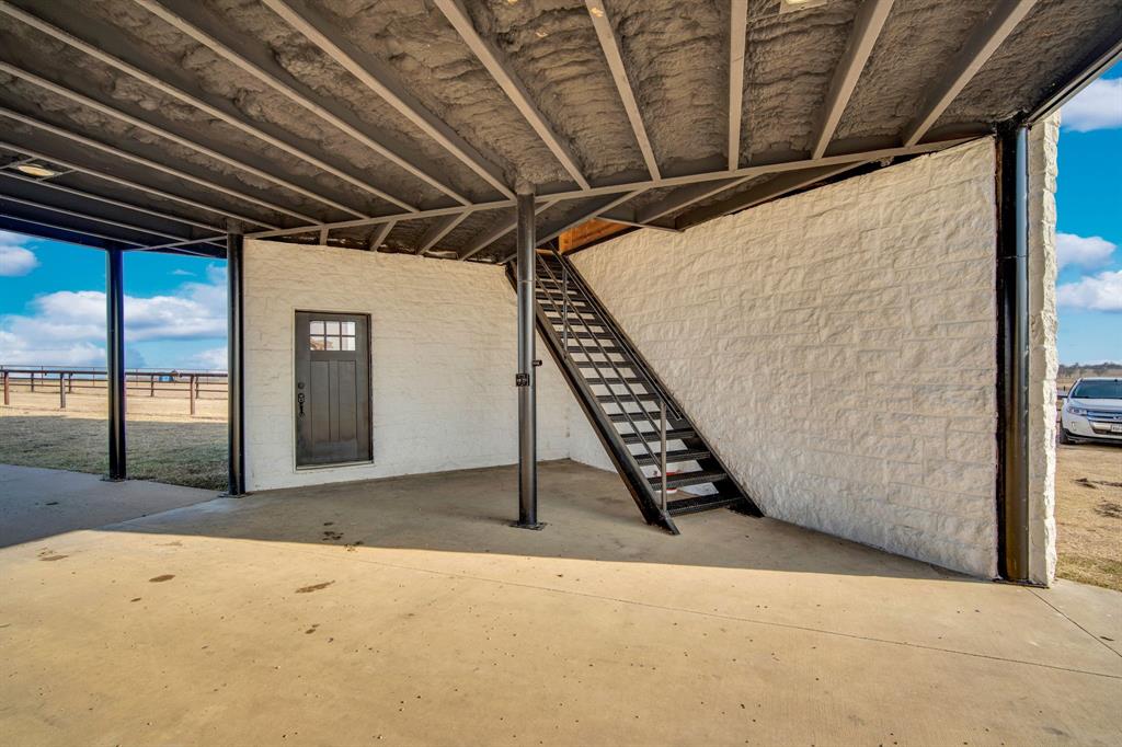 1015 Curry Road Waxahachie, TX 75167 - Photo 32 of 40