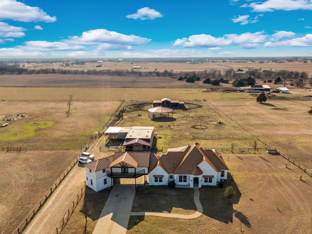 1015 Curry Road Waxahachie, TX 75167 - Photo 38 of 40