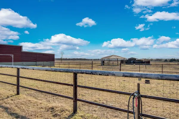 $755,555 | 1015 Curry Road, Waxahachie, TX 75167