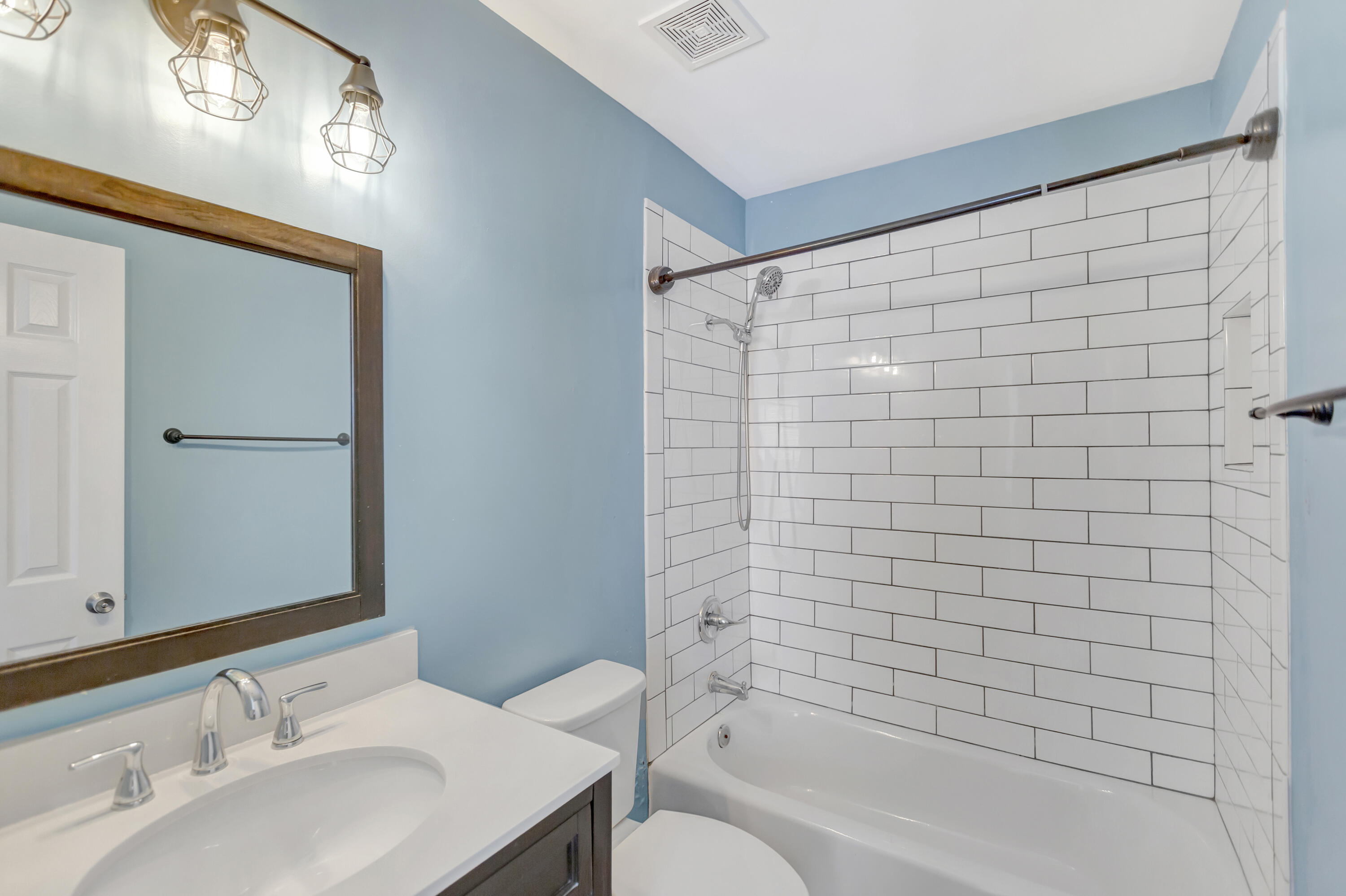 304 Deep River Road Summerville, SC 29486 - Photo 24 of 37 296A4808