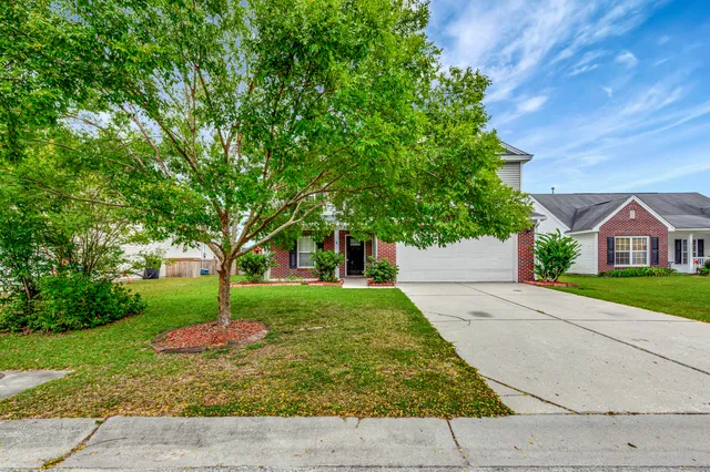 $2,850 | 304 Deep River Road, Summerville, SC 29486