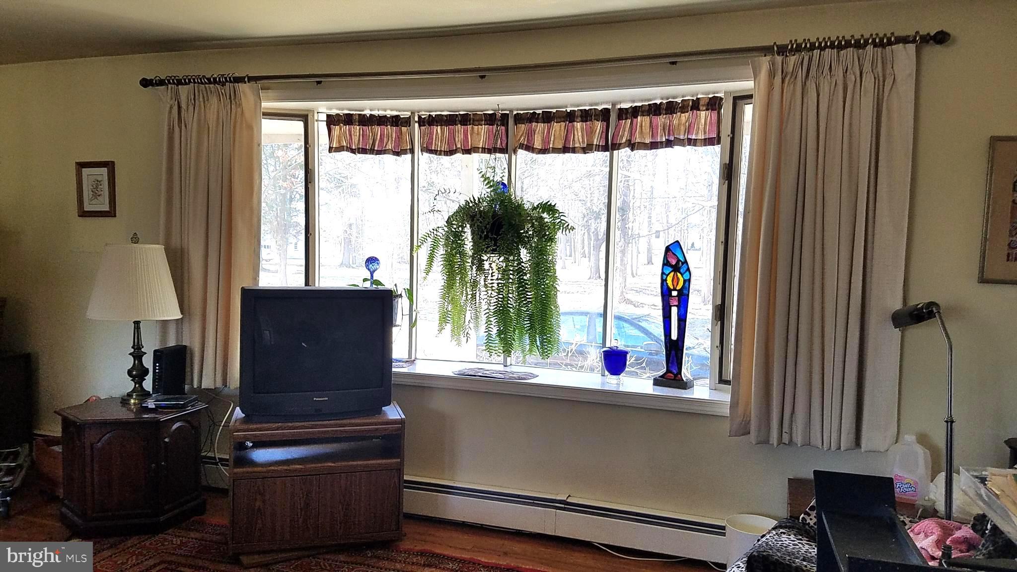 2025 Springer Road Harleysville, PA 19438 - Photo 3 of 29 Living room - large windows
