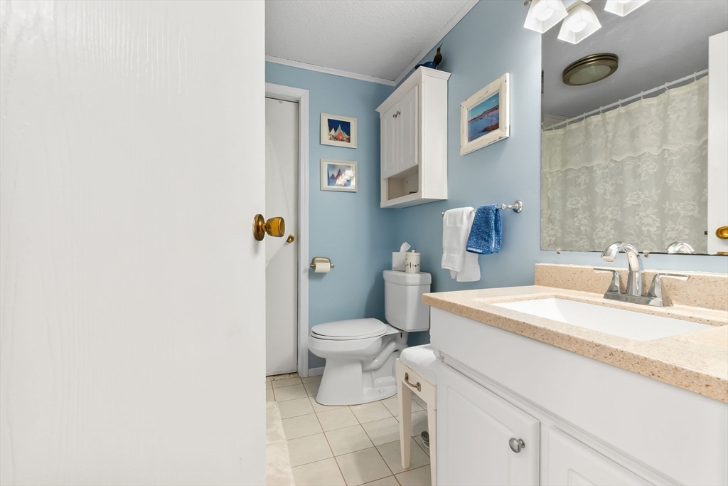12 Wildwood Road Danvers, MA 01923 - Photo 23 of 35