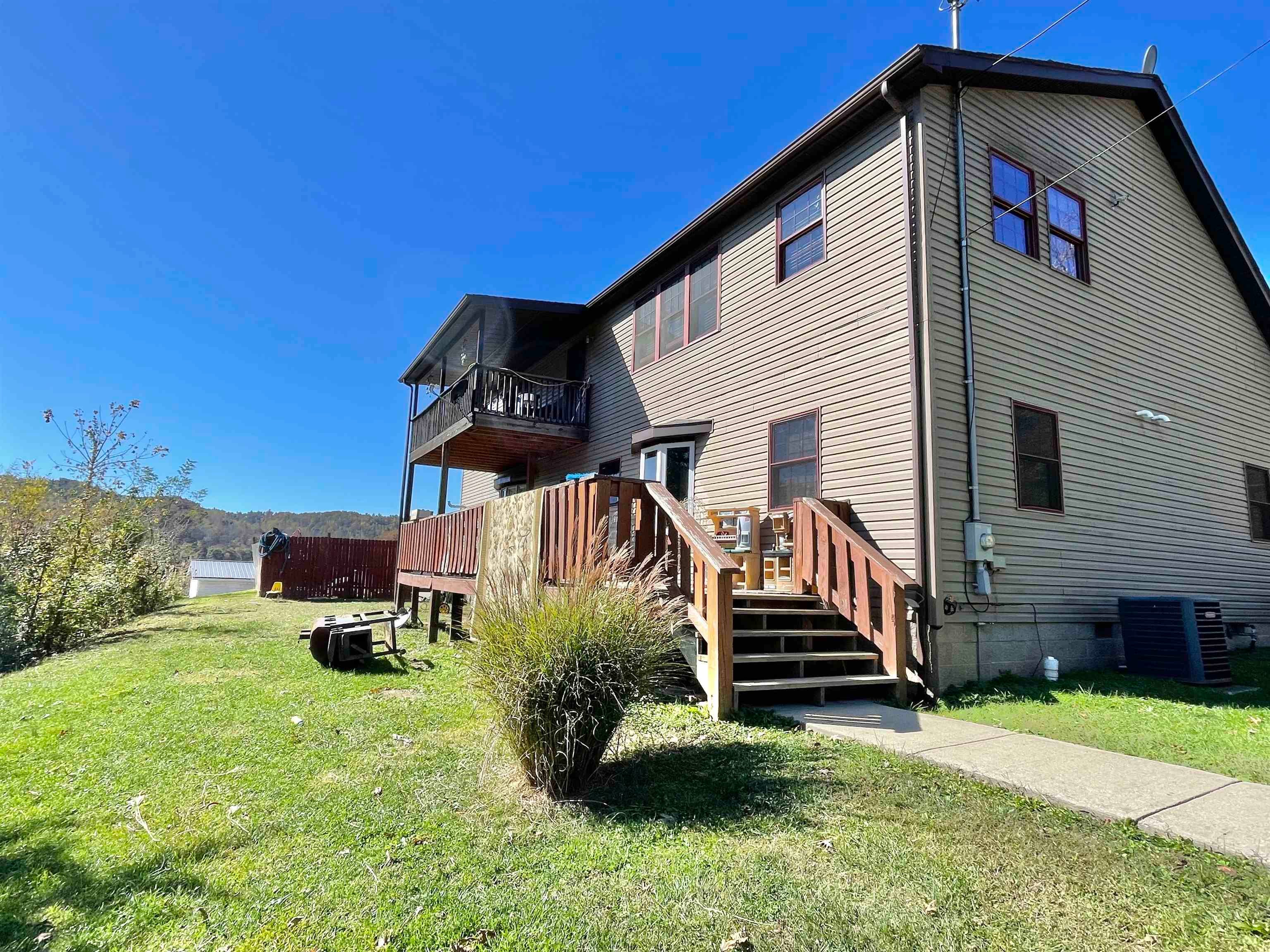 186 Thompson Ridge Road Wayne, WV 25570 - Photo 22 of 23 Gallery Image 22