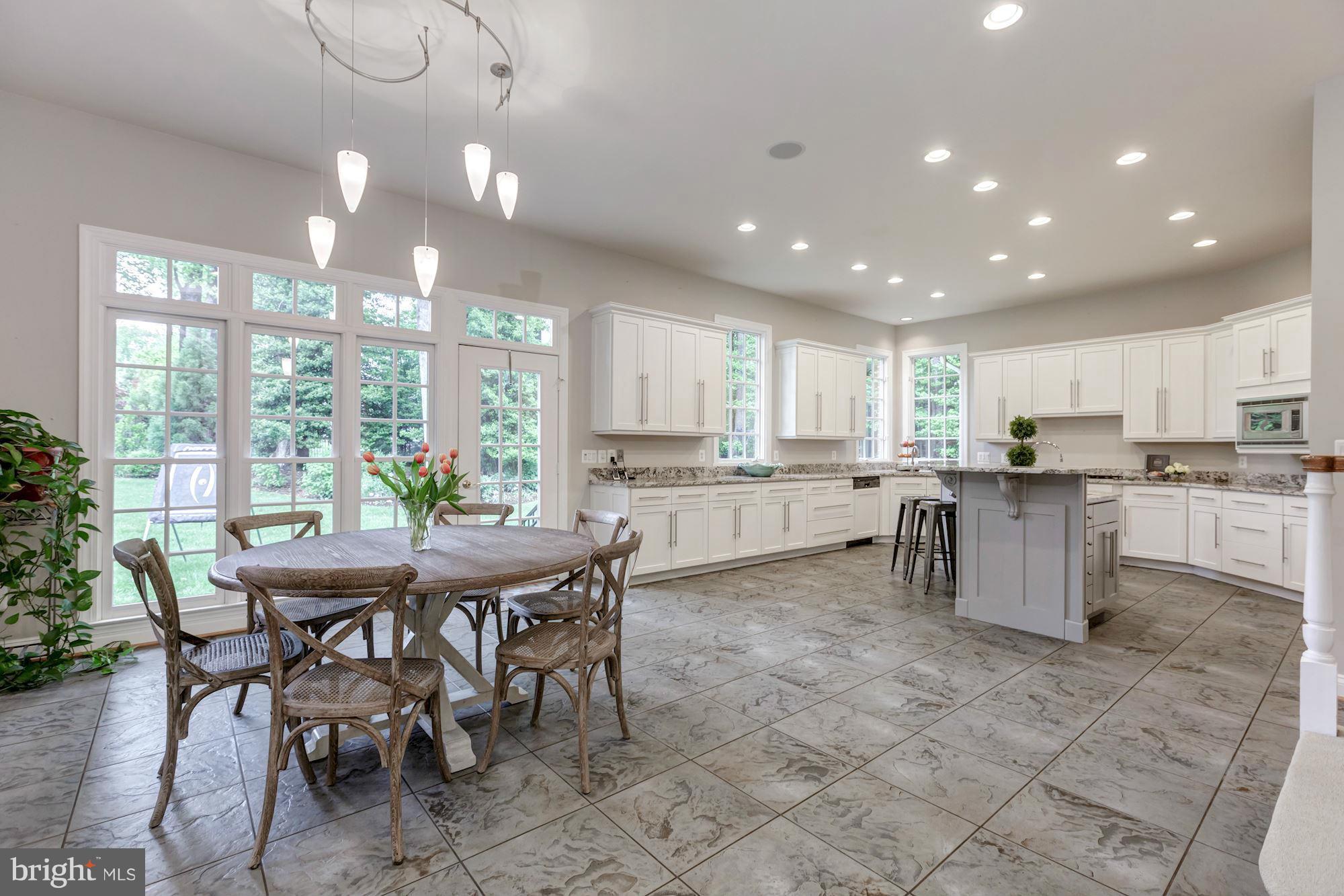 936 Dominion Reserve Drive McLean, VA 22102 - Photo 2 of 30 Expansive Kitchen