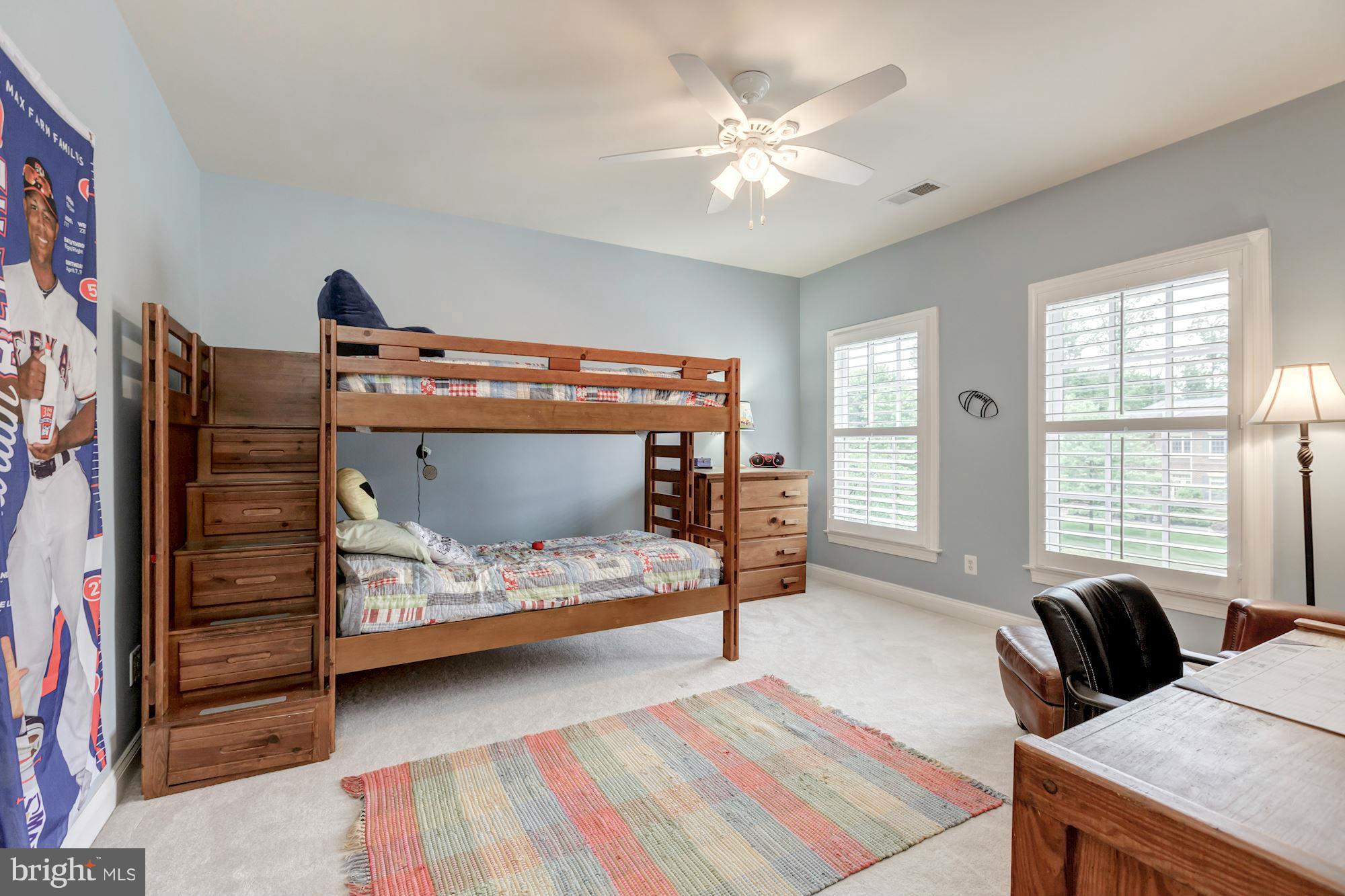 936 Dominion Reserve Drive McLean, VA 22102 - Photo 21 of 30 Secondary Bedroom with En-Suite Bathroom