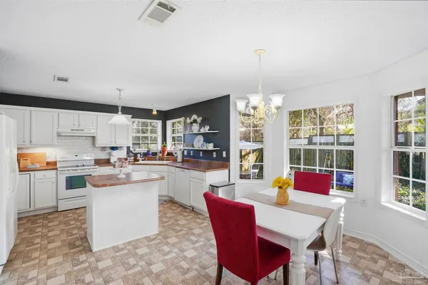 $304,000 | 10108 Crest Ridge Drive, Pensacola, FL 32514